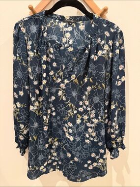 Papermoon Dark Navy Floral V-Neck Long Sleeve Blouse